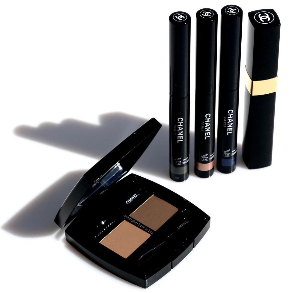CHANEL Eyes collection
