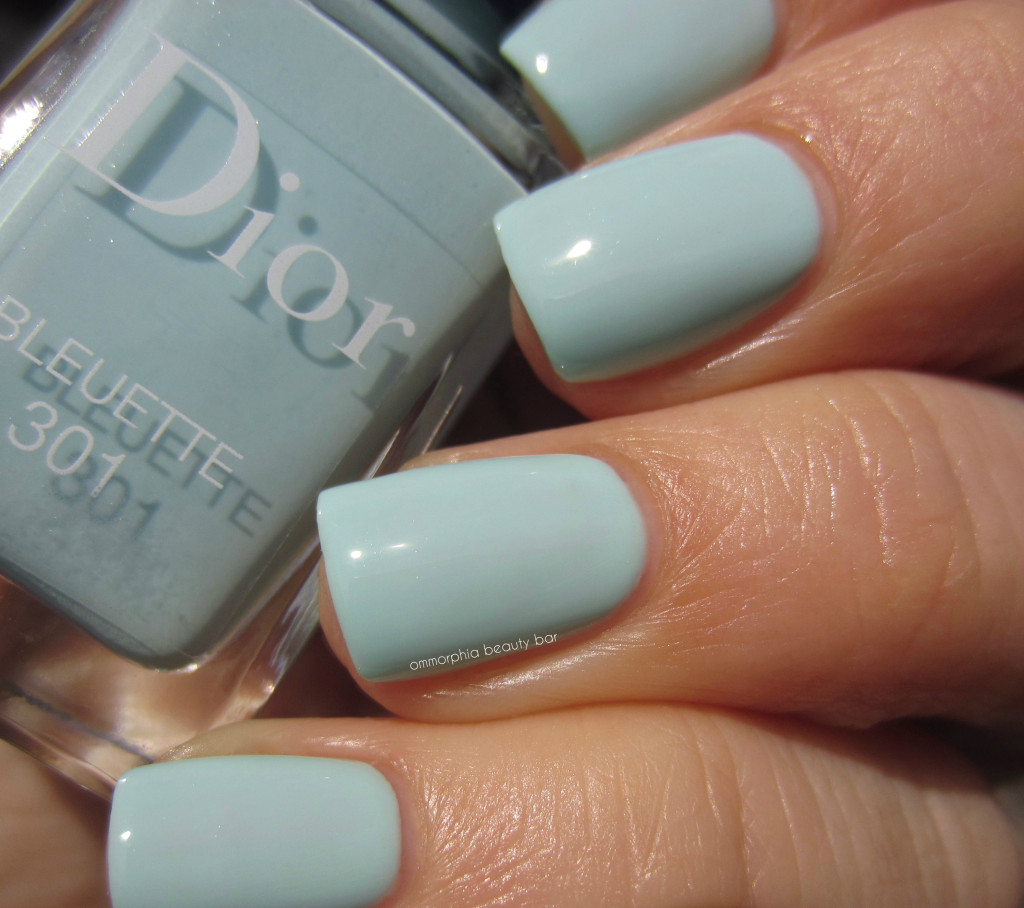 Dior Bleuette swatch 2