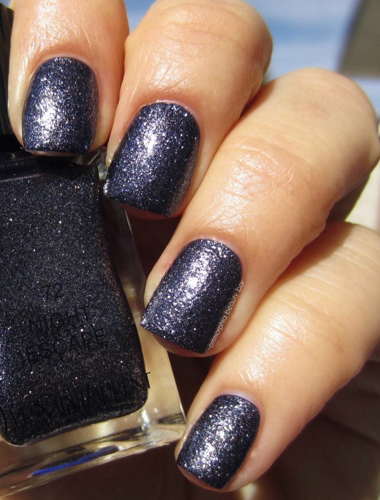 YSL Night Escape swatch 1