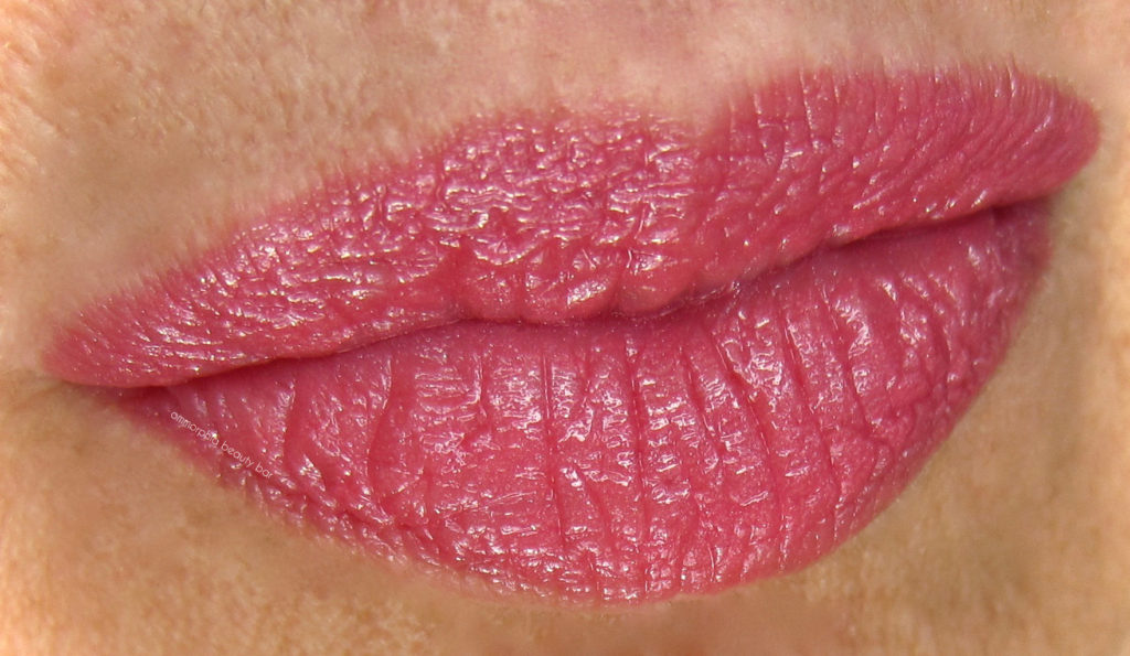 Guerlain Fall 2016 Fall In Red lipstick swatch