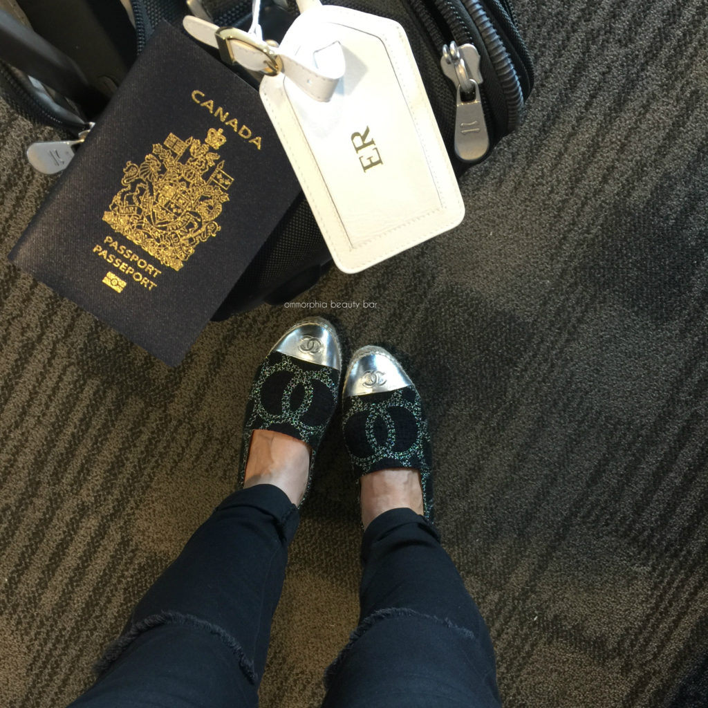 L'Oreal Vernis a L'Huile event airport 1
