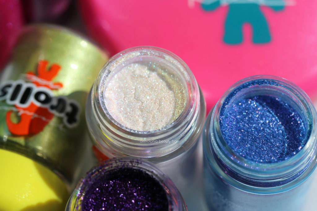 MAC Trolls Pigments macro