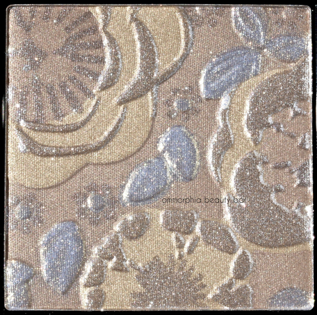 burberry-runway-palette-fall-2016-macro