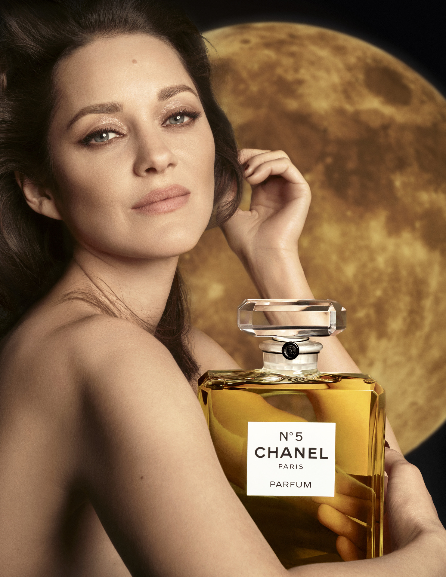 CHANEL · N° 5 The Gold Body Oil & Coco Mademoiselle Pearly Body